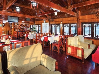 Seasun-Cruise-Restaurant-1